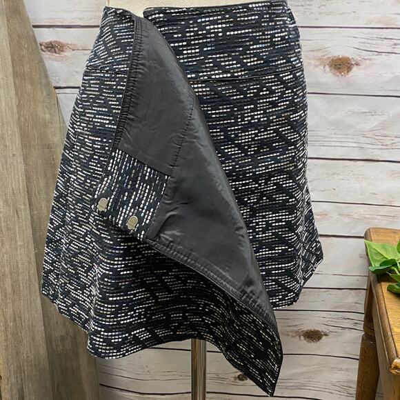 H&M Low Waist Elegant Mini Wrap Skirt Size 10 A-Line Thick Lined Warm - Picture 3 of 11